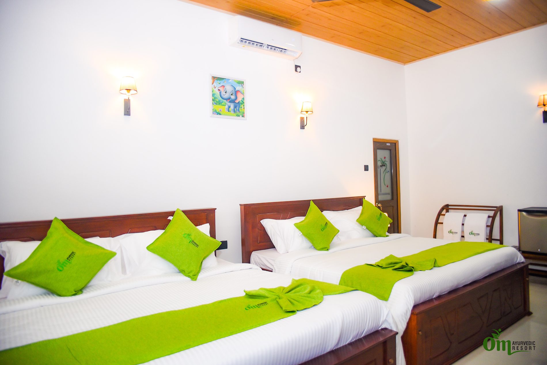 Om Resort gallery